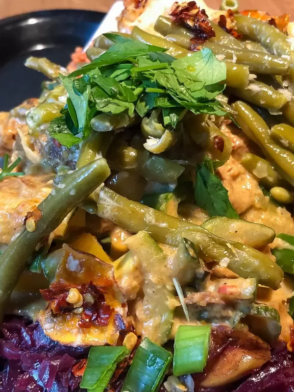 Gemüsemischung aus dem veganen Buffet von Sattgrün in Köln