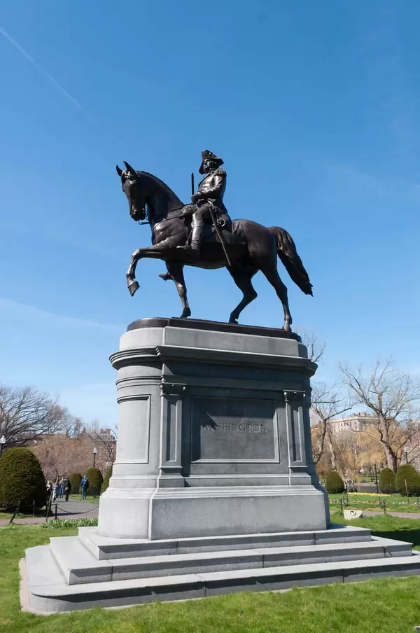 George Washington Statue