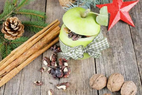 German dessert, Bratapfel with walnuts (Flip 2019)