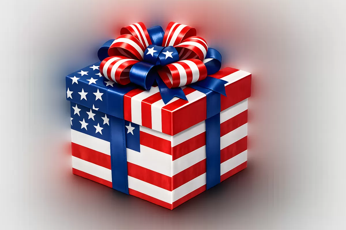 Geschenkbox im amerikanischen Flaggen-Design mit Schleife