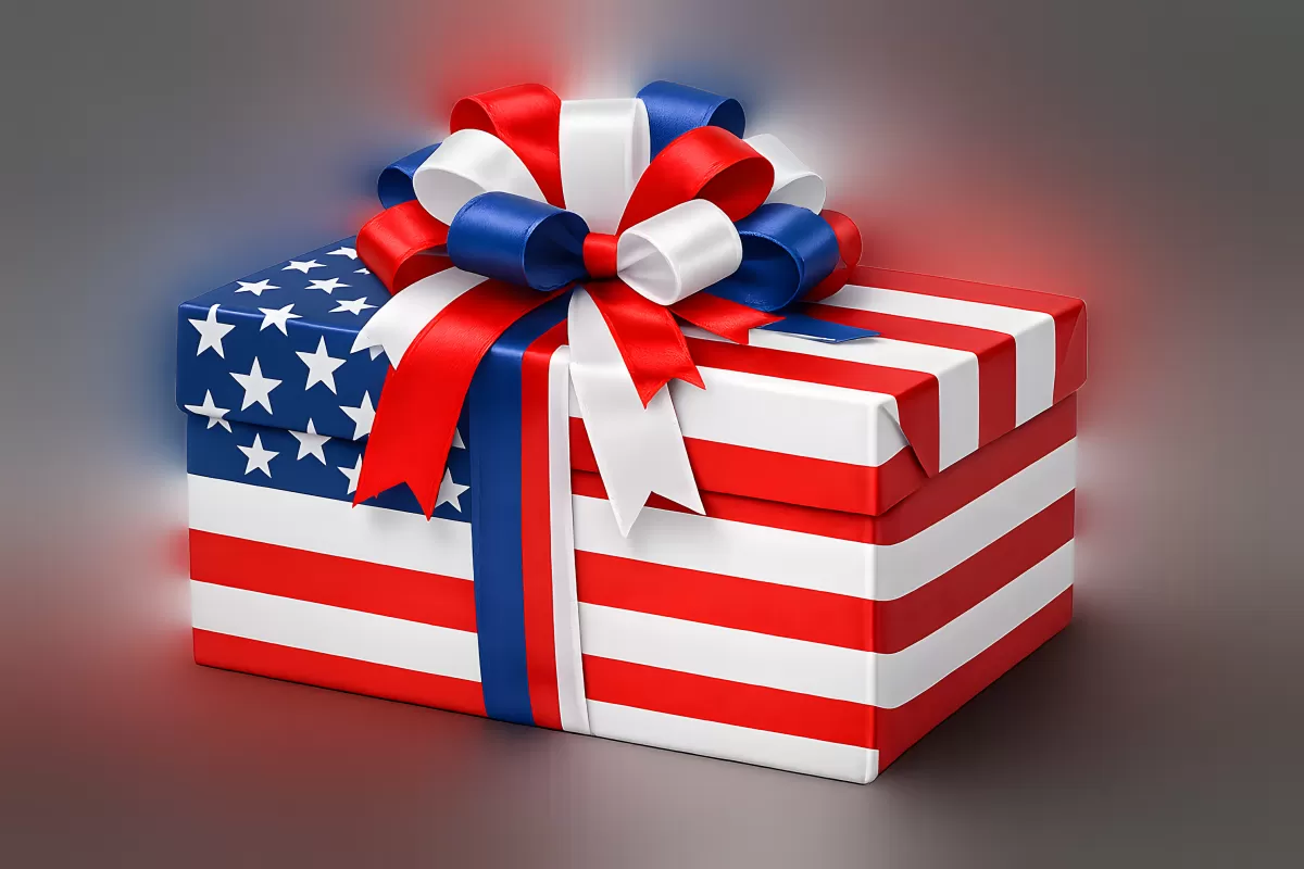 Geschenkbox im amerikanischen Flaggendesign mit Schleife