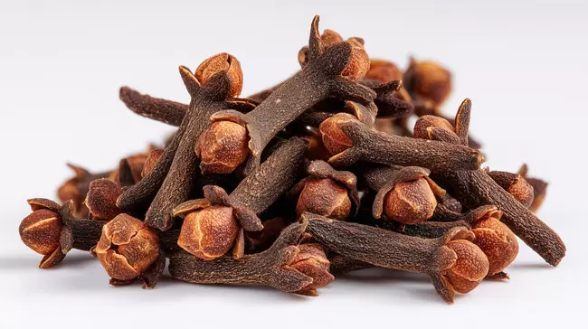 Gewürznelken: Aromatische Gewürze für Küche und Dekor