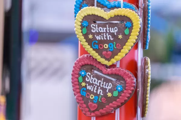 Gingerbread hearts - Startup with Google