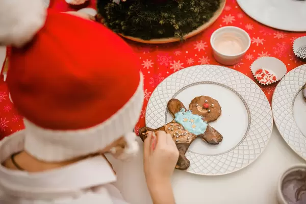 Gingerbread Men Decors With Sugar Balls