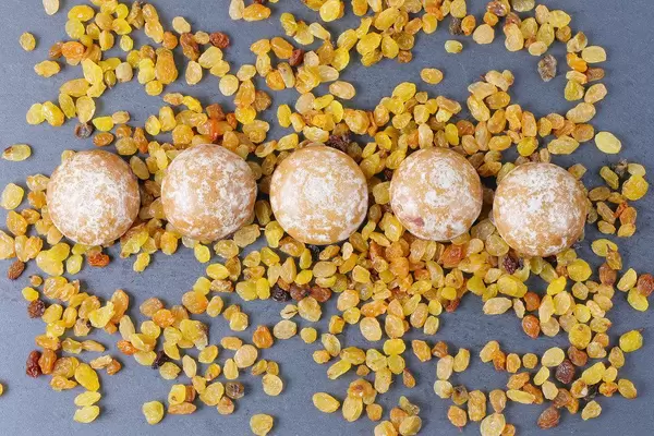 Gingerbread with raisins background