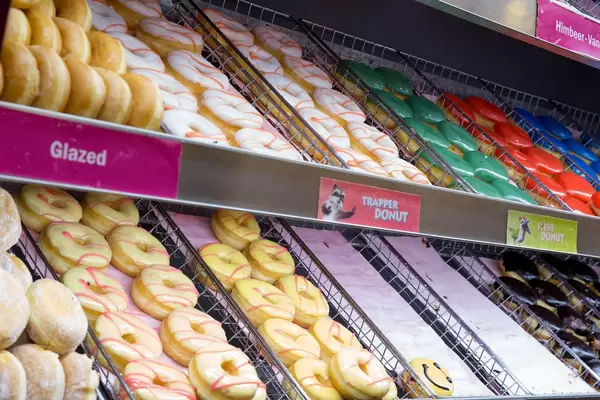 Glazed, Trapper und Steve Donuts