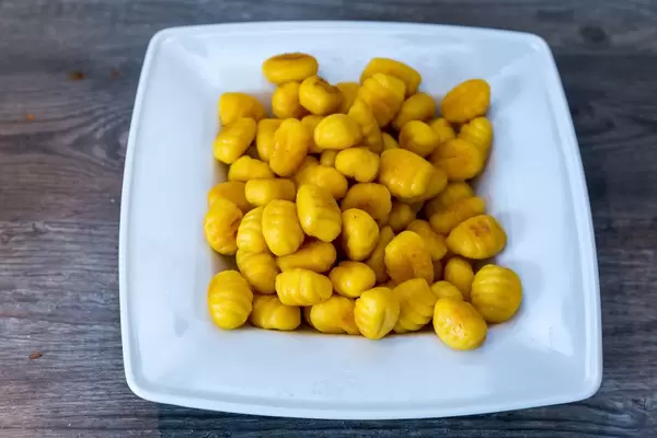 Gnocchi with pumpkin seeds
