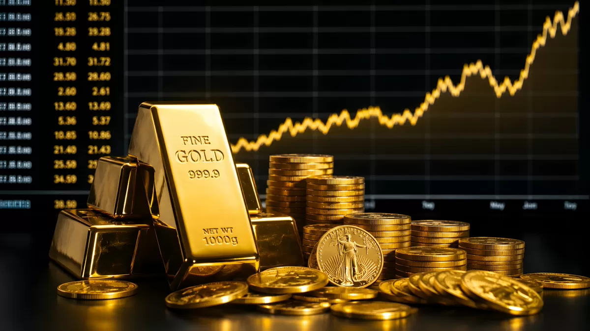 Goldbarren und Münzen vor steigendem Börsenchart