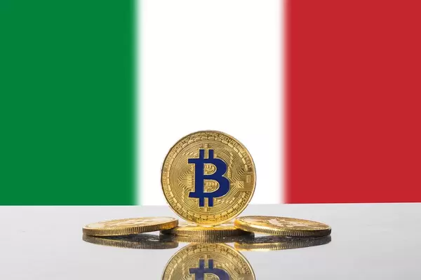Golden Bitcoin and flag of Italy