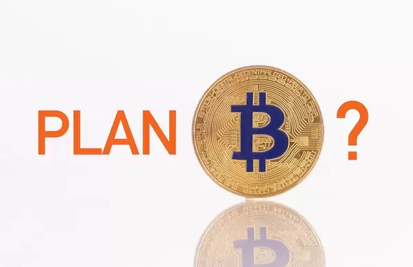Golden Bitcoin with Plan B text