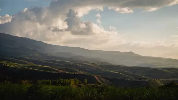 Goldene Stunde im Berg Kanlaon 0218