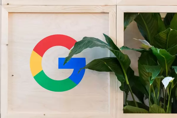 Google Logo printed on a wood