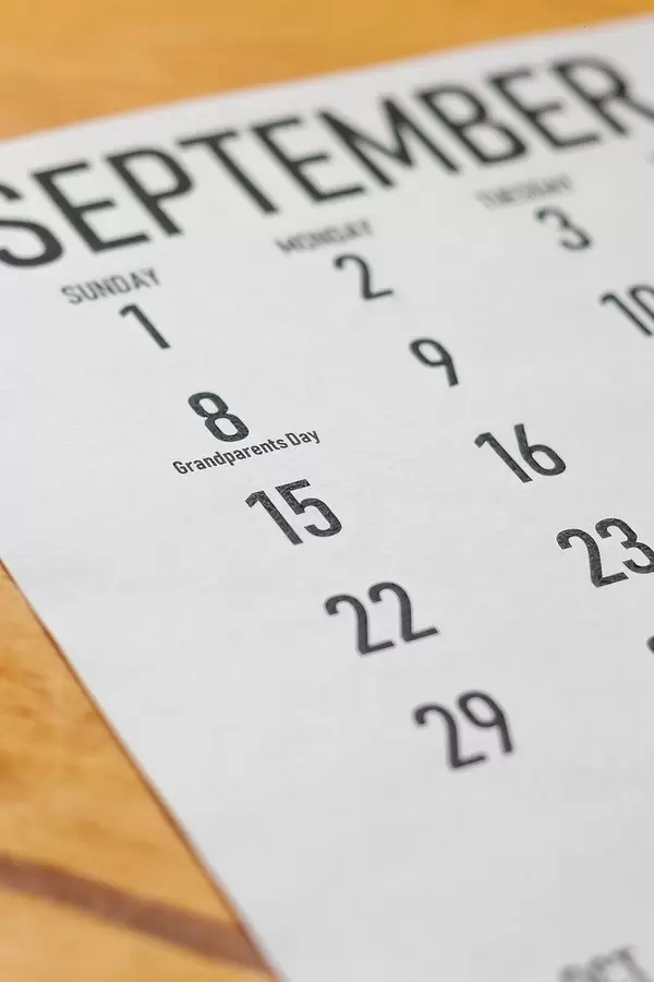 Grandparents Day. Monthly calendar with 8th September 2019 in the focus