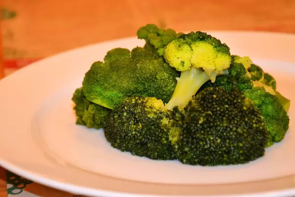 Green and healthy vegetable broccoli