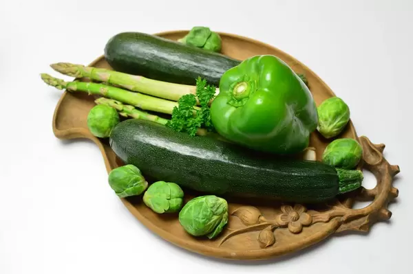 Green peppers, brussels sprouts, asparagus and zucchini
