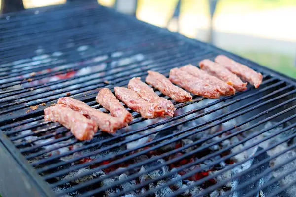 Grilled minced meat rolls (Flip 2019)