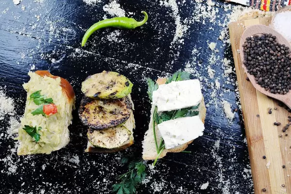 Grilled zucchini slices with eggplant salad and cheese (Flip 2019)