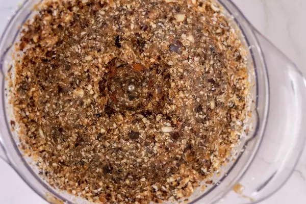 Groceries for preparing Energy Balls cookies in the blender (Flip 2019)