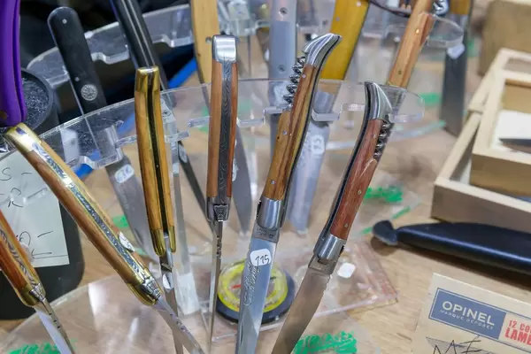 Große Auswahl an schönen Klappmessern - Boot Düsseldorf 2018