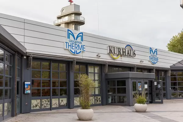 Eingang zur Gruga Therme in Essen, Ruhrgebiet