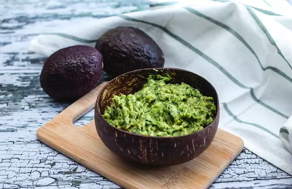 Guacamole Close-Up  (Flip 2019)