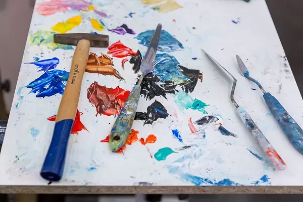 Hammer, Spachteln und Farbe - Boot Düsseldorf 2018