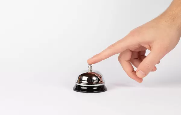 Hand ringing the bell  Flip 2019