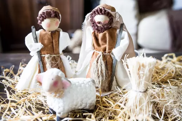 Handgefertigte Schäfer-Puppen