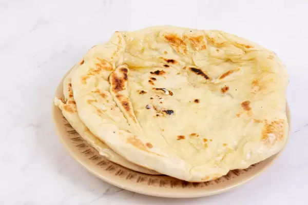 Handgemachte mexikanische Tortillas auf einem Teller