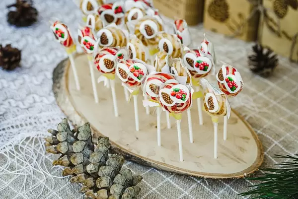 Handmade Fruit Pine Caramels With Different Flavours (Flip 2019)