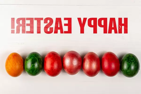 Happy Easter text with Colored Easter Eggs (Flip 2019)