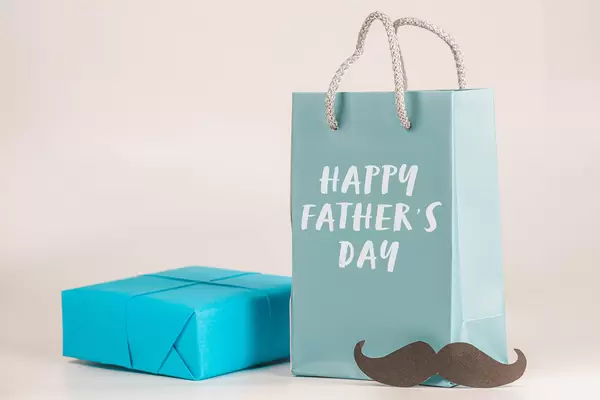 Happy father's day greeting card