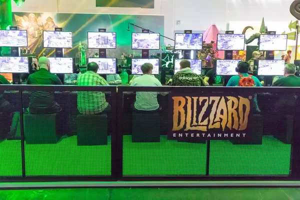 Hardcore Gaming am Messestand von Activision Blizzard - Gamescom 2017, Köln