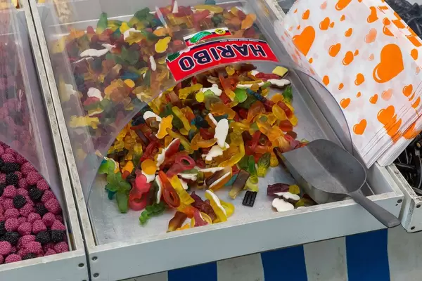 Haribo  Fruchtgummi zum Selbst Einpacken in der Nahaaufnahme