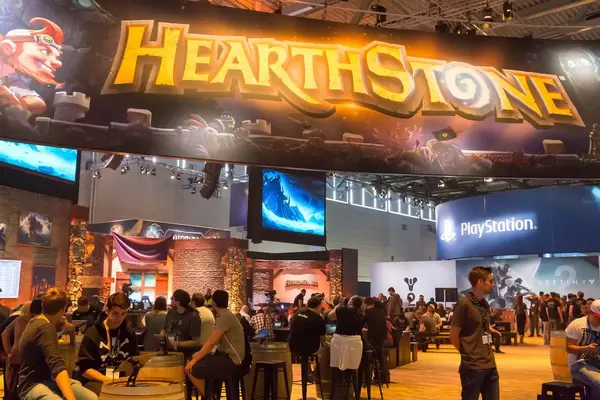 HearthStone am Messestand von Activision Blizzard - Gamescom 2017, Köln