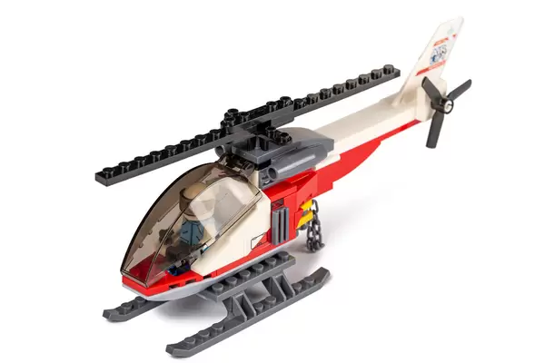 Helicopter from small parts of the constructor