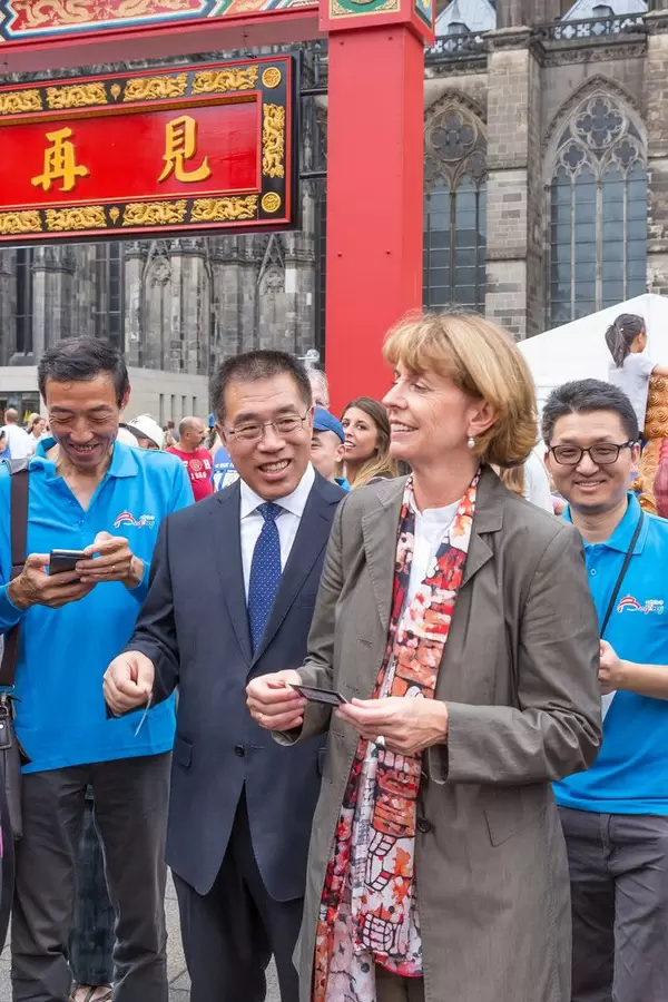 Henriette Reker auf dem Chinafest 2017 in Köln