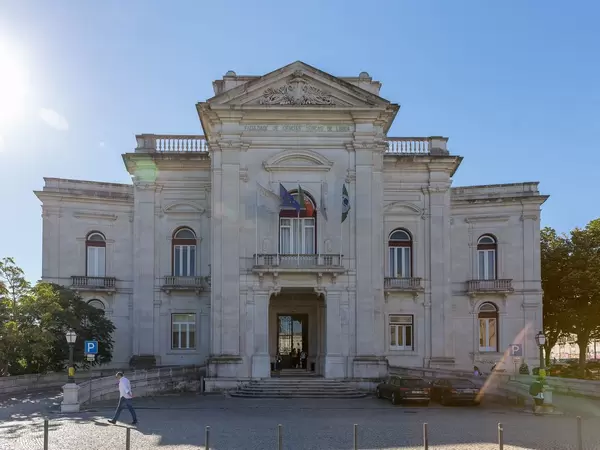 Historisches Gebäude Colina de Sant'Ana in Lissabon