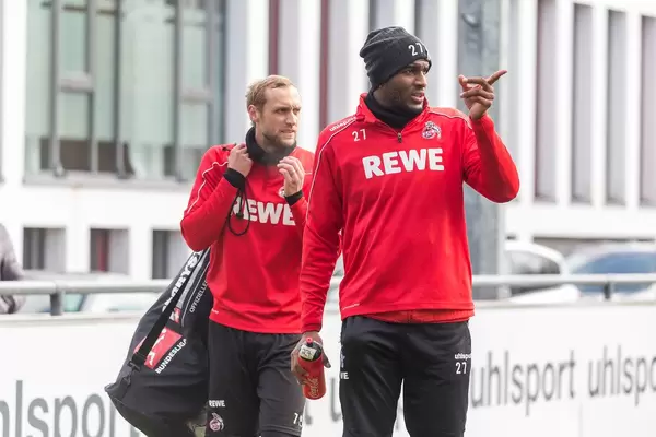 Hoffnungsträger Anthony Modeste und Marcel Risse auf dem Weg zum Trainingsgelände