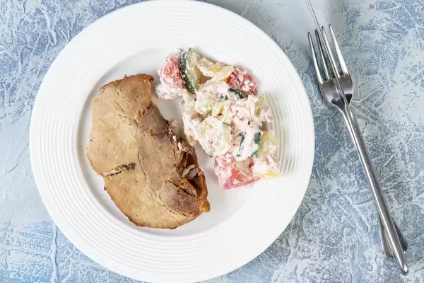 Homemade Baked Pork Chop with Serbian Sopska Vegetables Salad (Flip 2019)