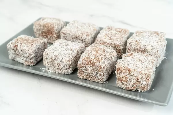 Homemade coconut cookies on the plate (Flip 2019)