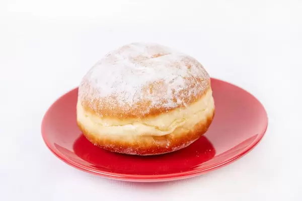 Homemade Donuts with powdered sugar (Flip 2019)