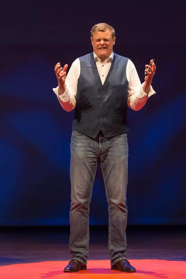 Howard Lettinga on TED Tools for Life - TEDxVenlo 2017