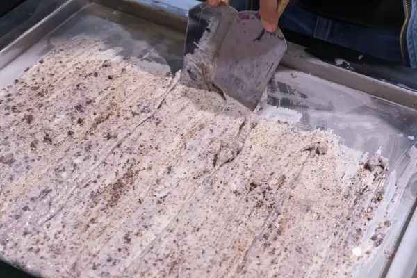 Ice Cream Rolls mit Stracciatella-Eis auf der Fibo 2019 in Köln