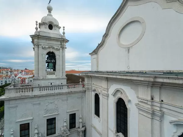 Igreja e Convento da Graça (katholische Kirche)