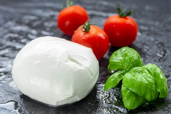 Ingredients for Caprese salad (Flip 2019) (Flip 2019)