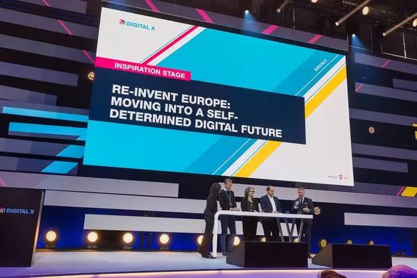 Inspiration Stage Discussion: Re-invent Europe: moving into a self-determined digital future