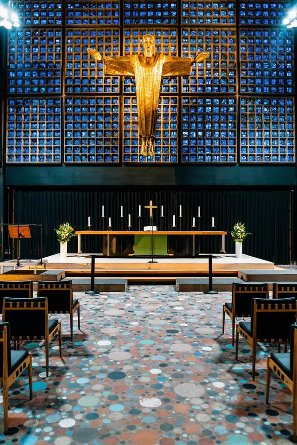 Interior of modern church FOYER an der Gedächtniskirche