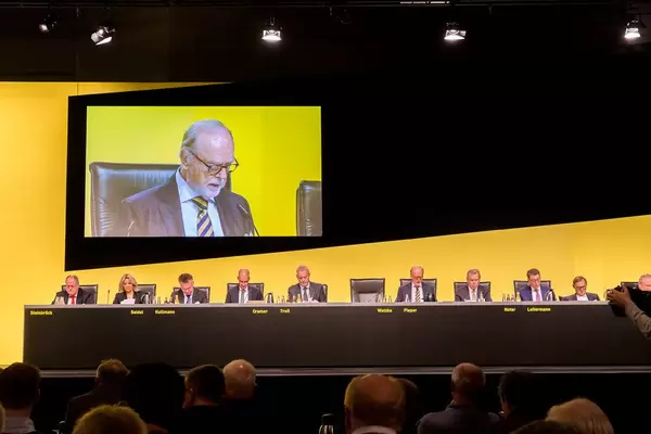 Jahreshauptversammlung mit BVB Aufsichtsrat: Peer Steinbrück, Silke Seidel, Christian Kullmann, Carsten Cramer, Thomas Treß & Gerd Pieper