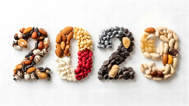 Jahreszahl 2029 aus Nüssen und getrocknetem Obst